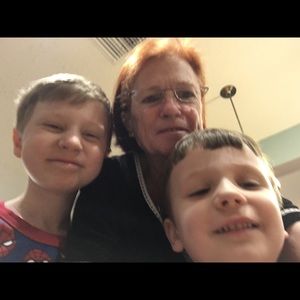 Meet your Posher, Bonita